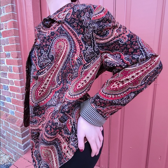 🚨 SOLD 🚨 Vintage Paisley Tapestry Jacket - Picture 4 of 9